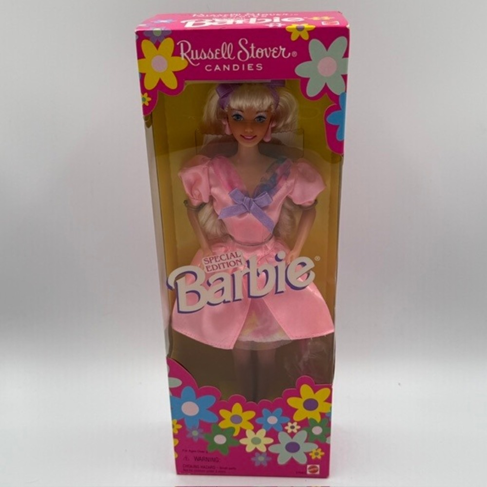 Mattel Russell Stover Candies Barbie Special Edition 1996 Pink Dress 17091 NEW
